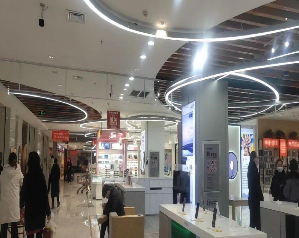 1676010449713752.jpg 泰安固定式剛性擋煙垂壁.jpg